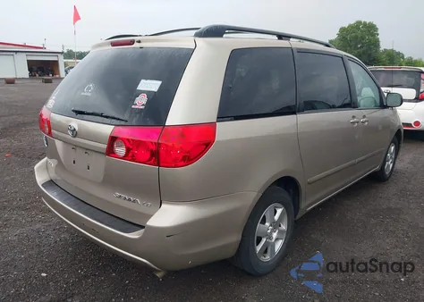 2010 Toyota Sienna Le из США, поврежденный, VIN 5TDKK4CC3AS326275